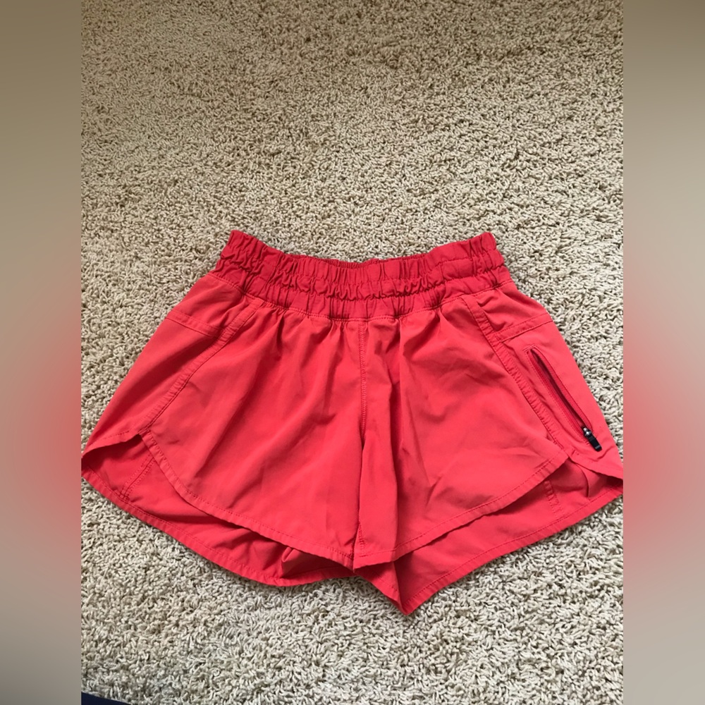 Lululemon tracker short